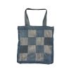 Egyedi patchwork válltáska újrahasznosított textilekből - Klasszikus farmerkocka